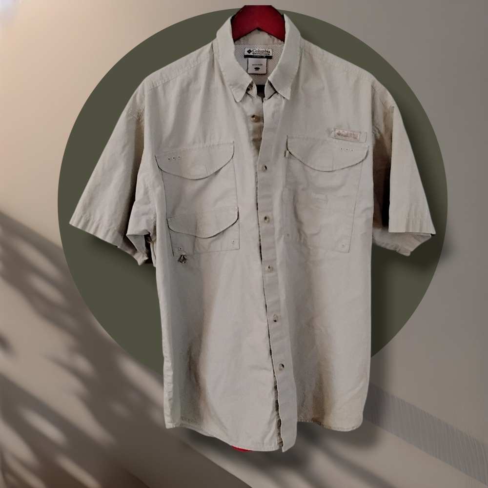 Columbia PFG Mens Outdoor Fishing Shirt L Tan Vented Button Up